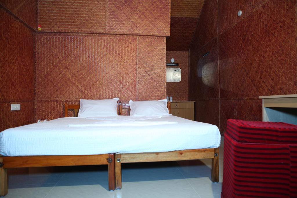 ורקלה Savithri Inn Bamboo Cottages & Resorts מראה חיצוני תמונה